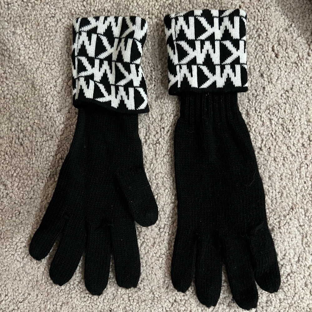 Michael Kors Gloves